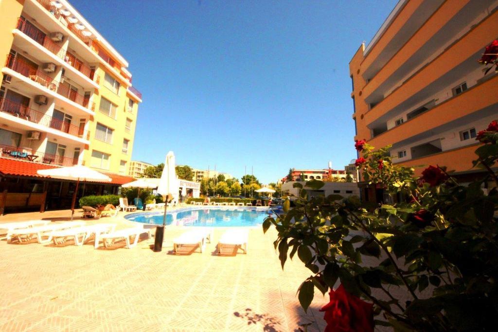 Sunny Day 1 - Menada Apartments 써니비치 객실 사진