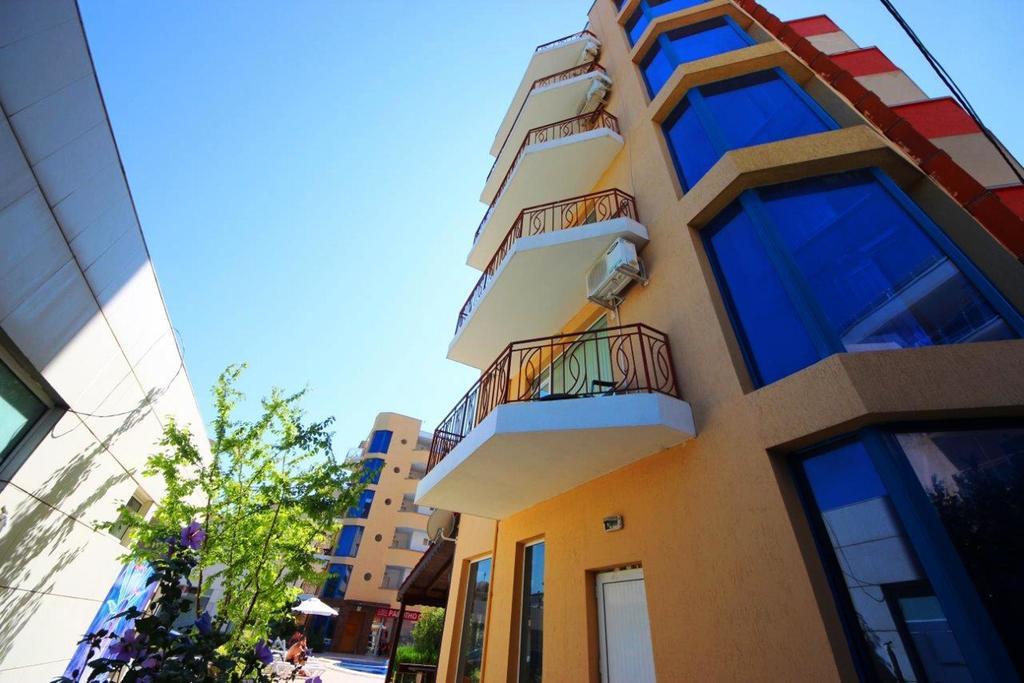 Sunny Day 1 - Menada Apartments 써니비치 객실 사진